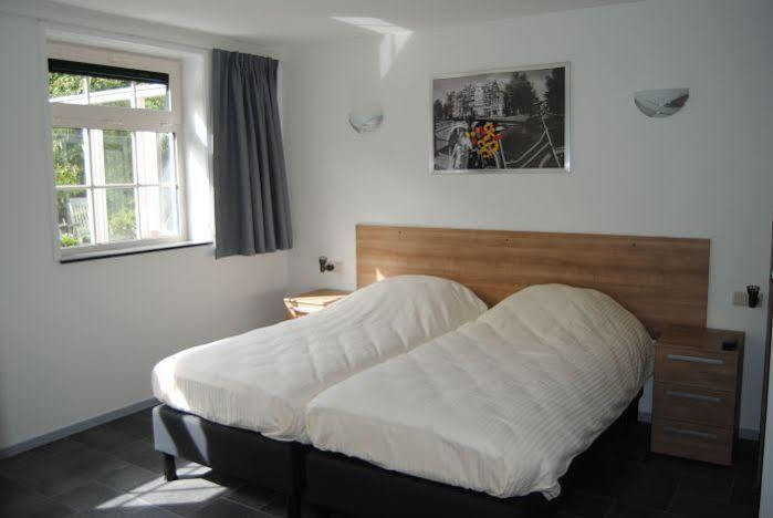 Duinoord Oostkapelle Bed & Breakfast ภายนอก รูปภาพ